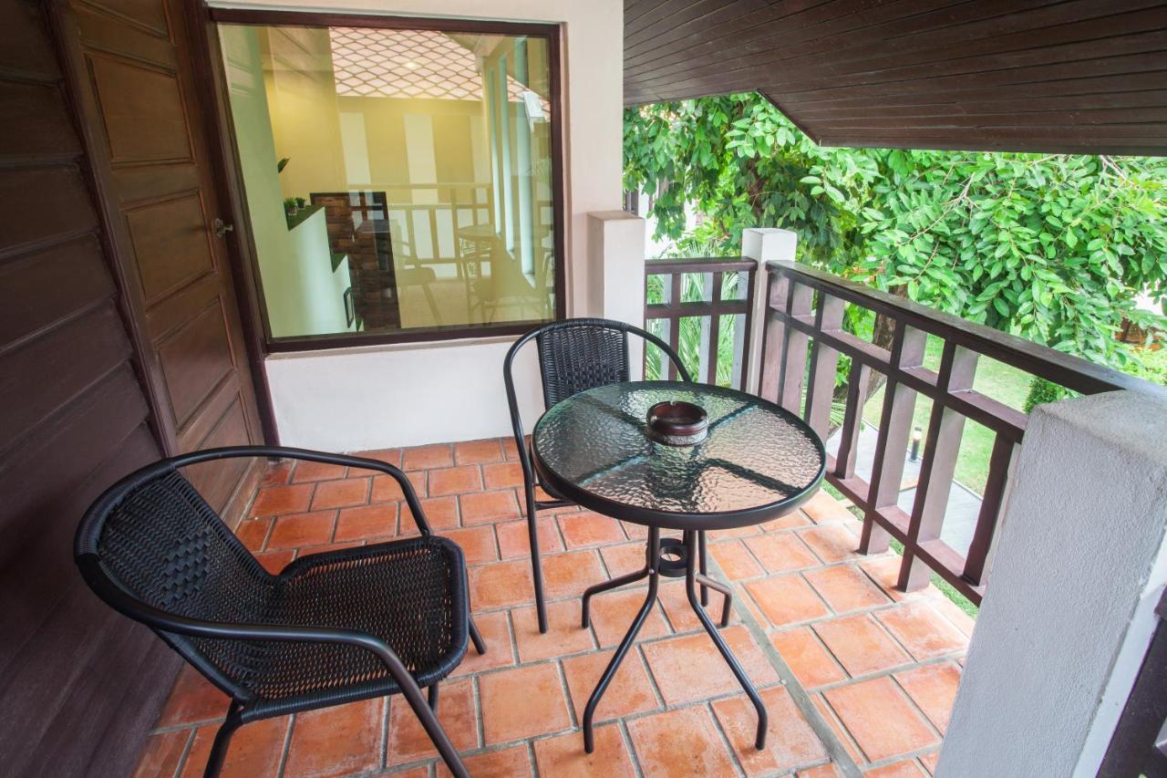 Achawalai Residence Village By Song Jomtien Beach Dış mekan fotoğraf